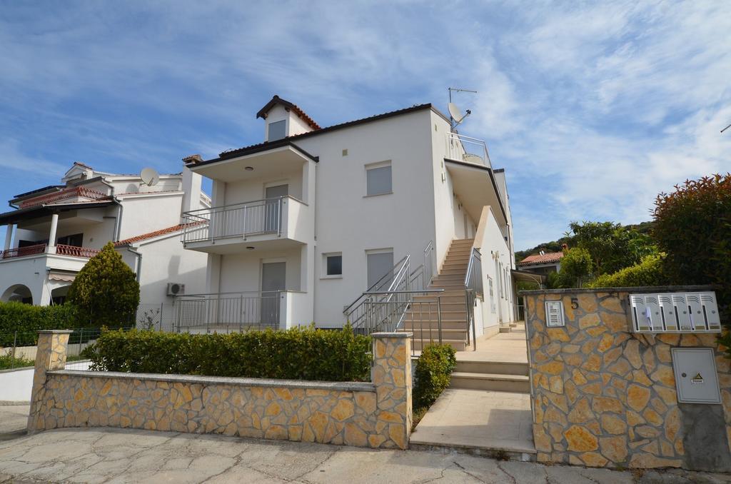 Apartment Anna Borik Rovinj Eksteriør bilde